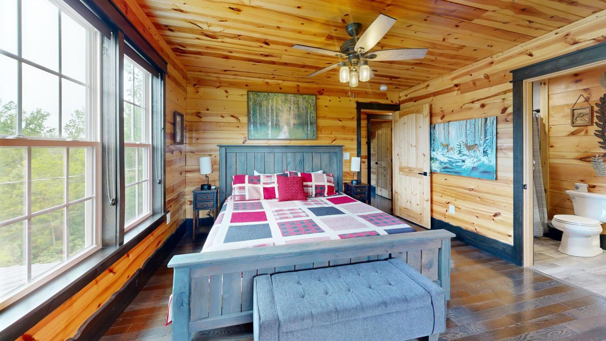 Luxurious 6 Bed 5 Bath Cabin With Privacy -4 Miles To Gatlinburg & Pidgeon Forge-Hot Tub-Fireplace-King Suits-Deck-Grill-Free Parking For 8 Vehicles-Firepit-Full Kitchen-"Smoky View Cabin" Total Relaxation סביירוויל מראה חיצוני תמונה