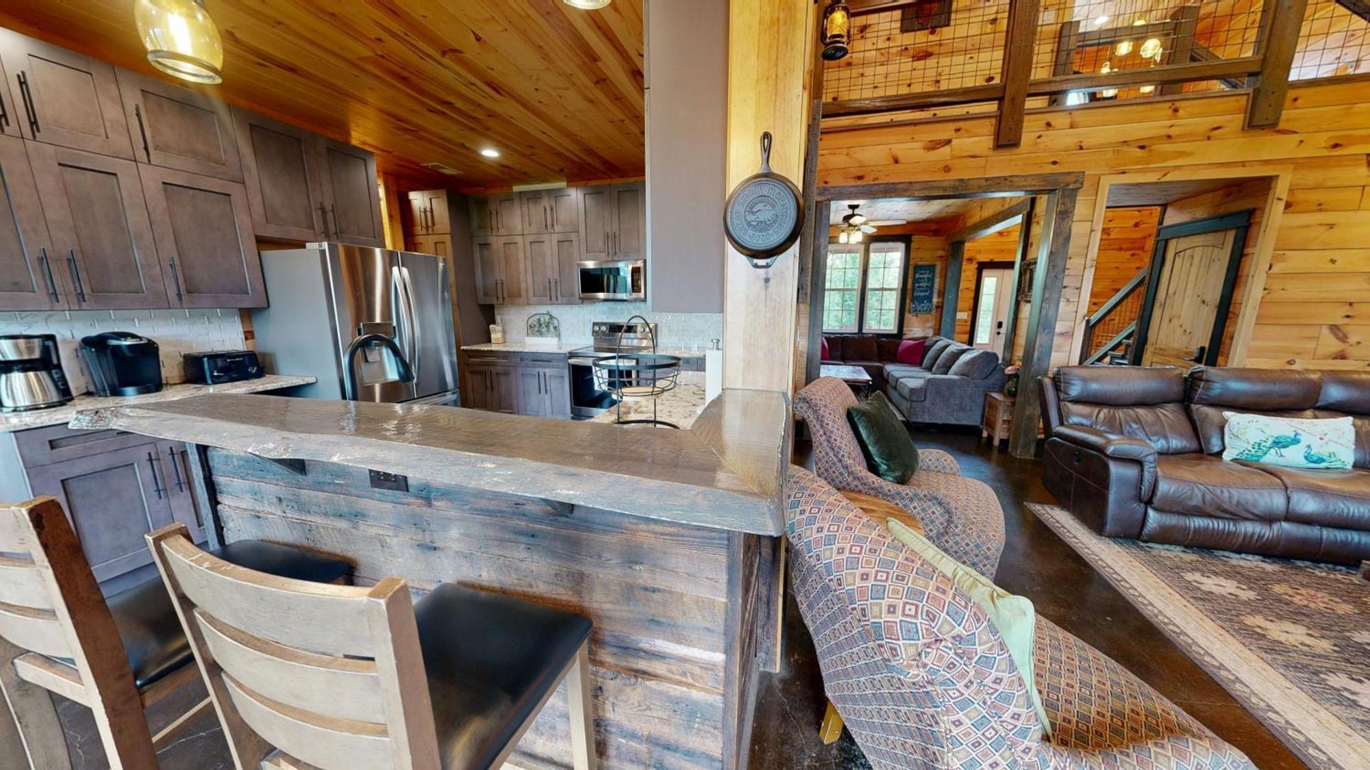 Luxurious 6 Bed 5 Bath Cabin With Privacy -4 Miles To Gatlinburg & Pidgeon Forge-Hot Tub-Fireplace-King Suits-Deck-Grill-Free Parking For 8 Vehicles-Firepit-Full Kitchen-"Smoky View Cabin" Total Relaxation סביירוויל מראה חיצוני תמונה